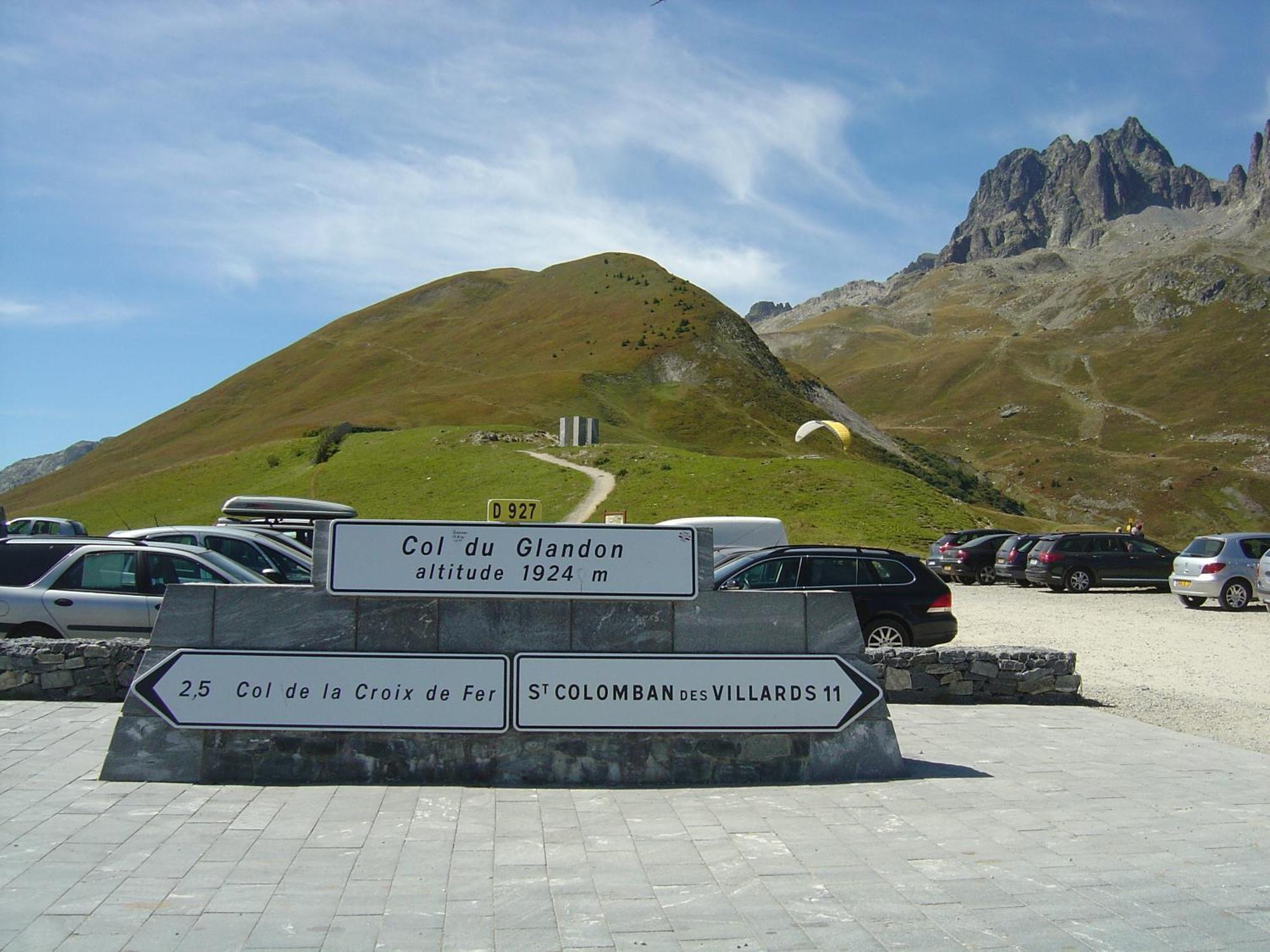 Chalet La Cachette Cyclists & Skiers Le Bourg-d'Oisans Bagian luar foto